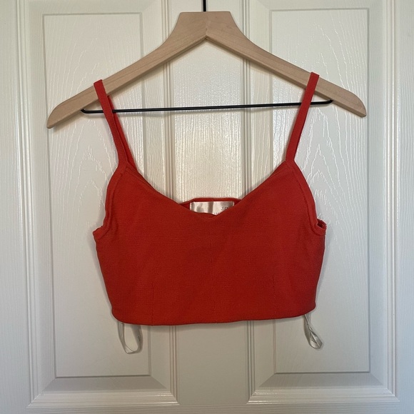 J.O.A Los Angeles Cropped Knit Tank Top - Picture 1 of 4